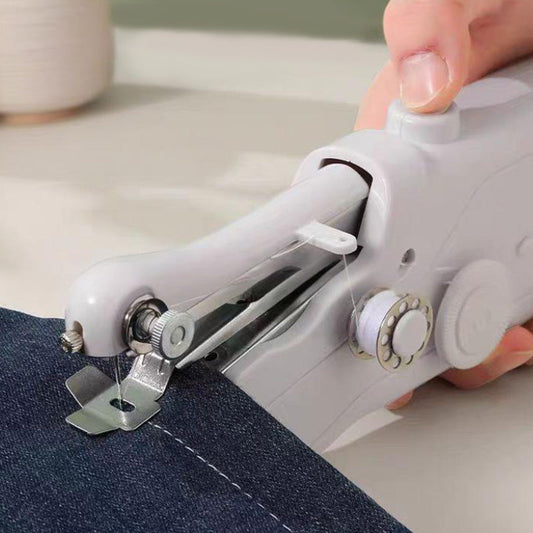 🔥NUR JETZT: 50% RABATT🧵 Mini Elektro-Nähmaschine – Leicht, Tragbar & Einfach zu Bedienen! ✨